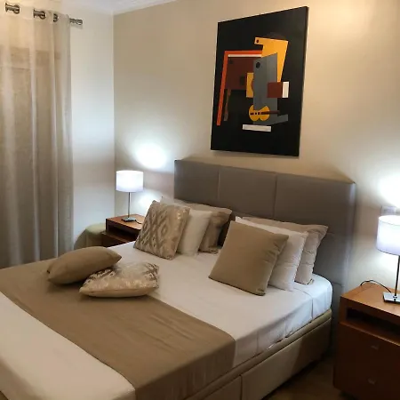 Galerias 90 Apartment *
