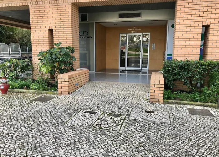 Apartamento Galerias 90 *